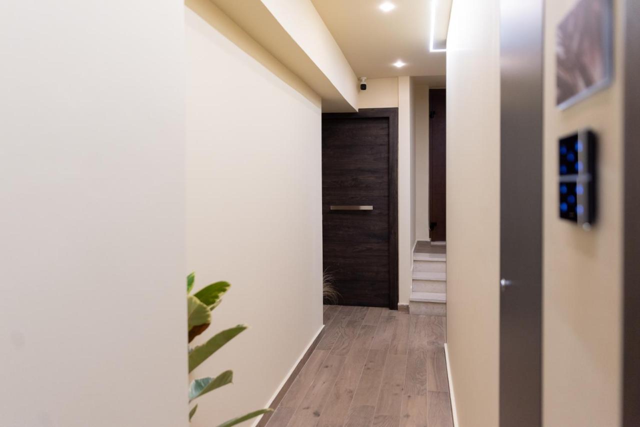 Minos By Agora Luxury Apartments In The Heart Of Heraklion Kültér fotó