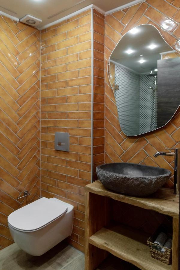 Minos By Agora Luxury Apartments In The Heart Of Heraklion Kültér fotó