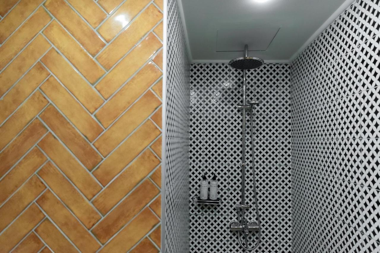 Minos By Agora Luxury Apartments In The Heart Of Heraklion Kültér fotó